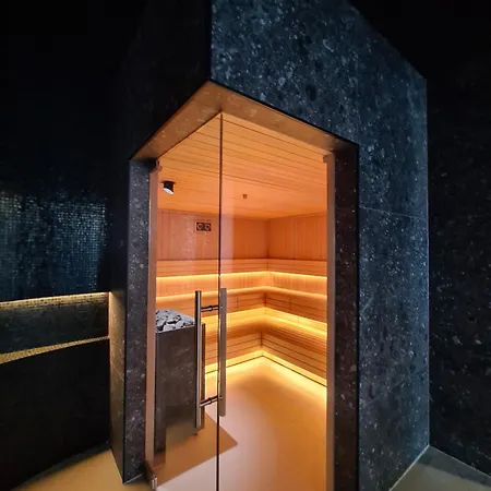 Aqua Polanki B 209 アパート